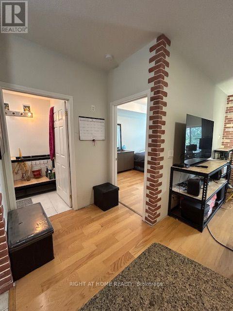 403 - 2 Maison Parc Court, Vaughan, Ontario  L4J 9K4 - Photo 19 - N13726360