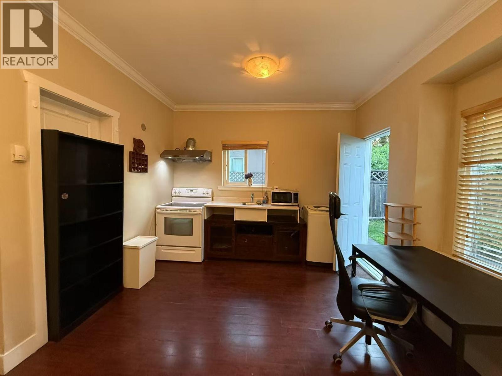 Rental Suite 6089 Rumble Street, Burnaby, British Columbia  V5J 2C6 - Photo 4 - R3159862