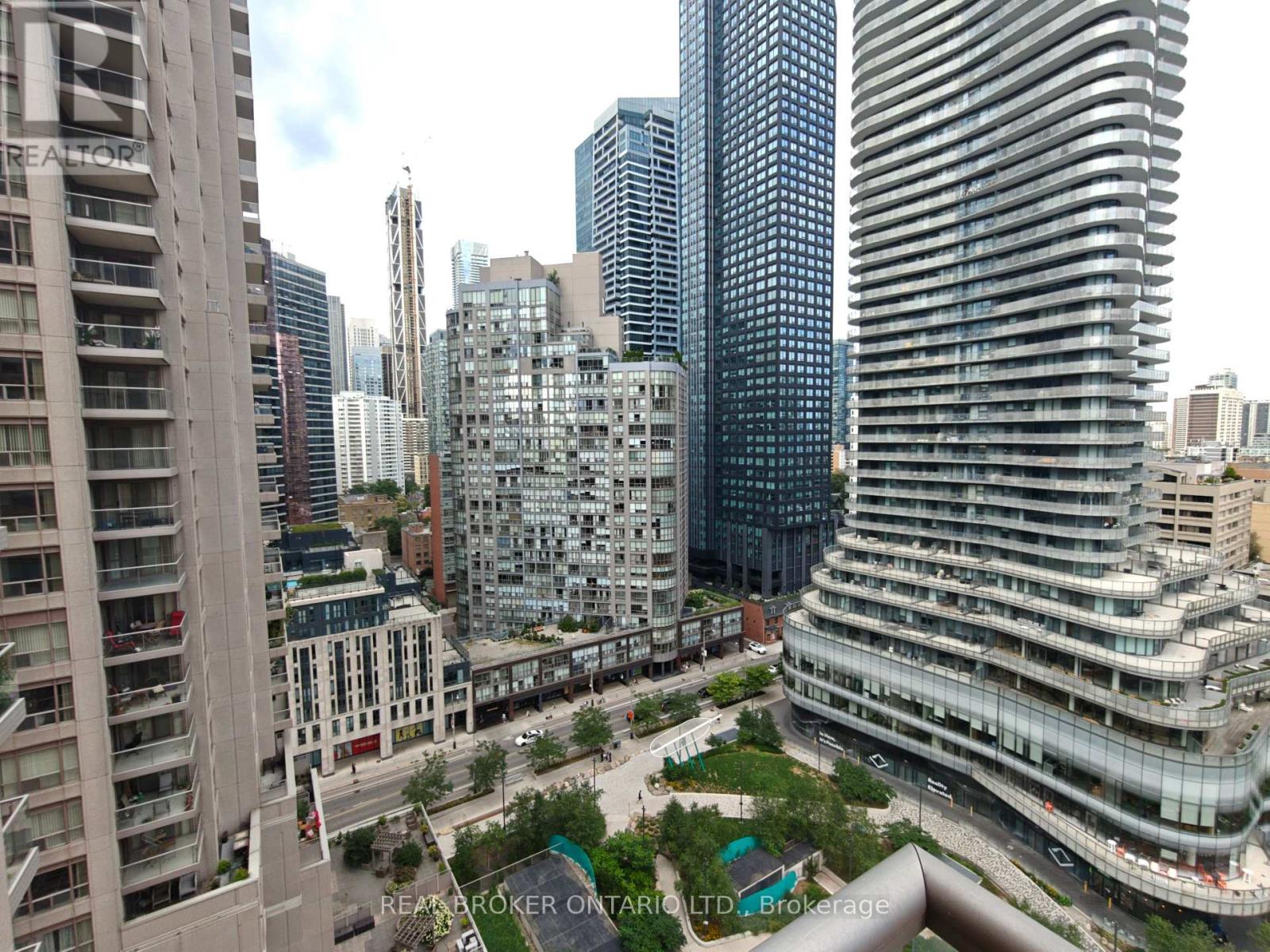 1908 - 909 Bay Street, Toronto, Ontario  M5S 3G2 - Photo 15 - C13726378
