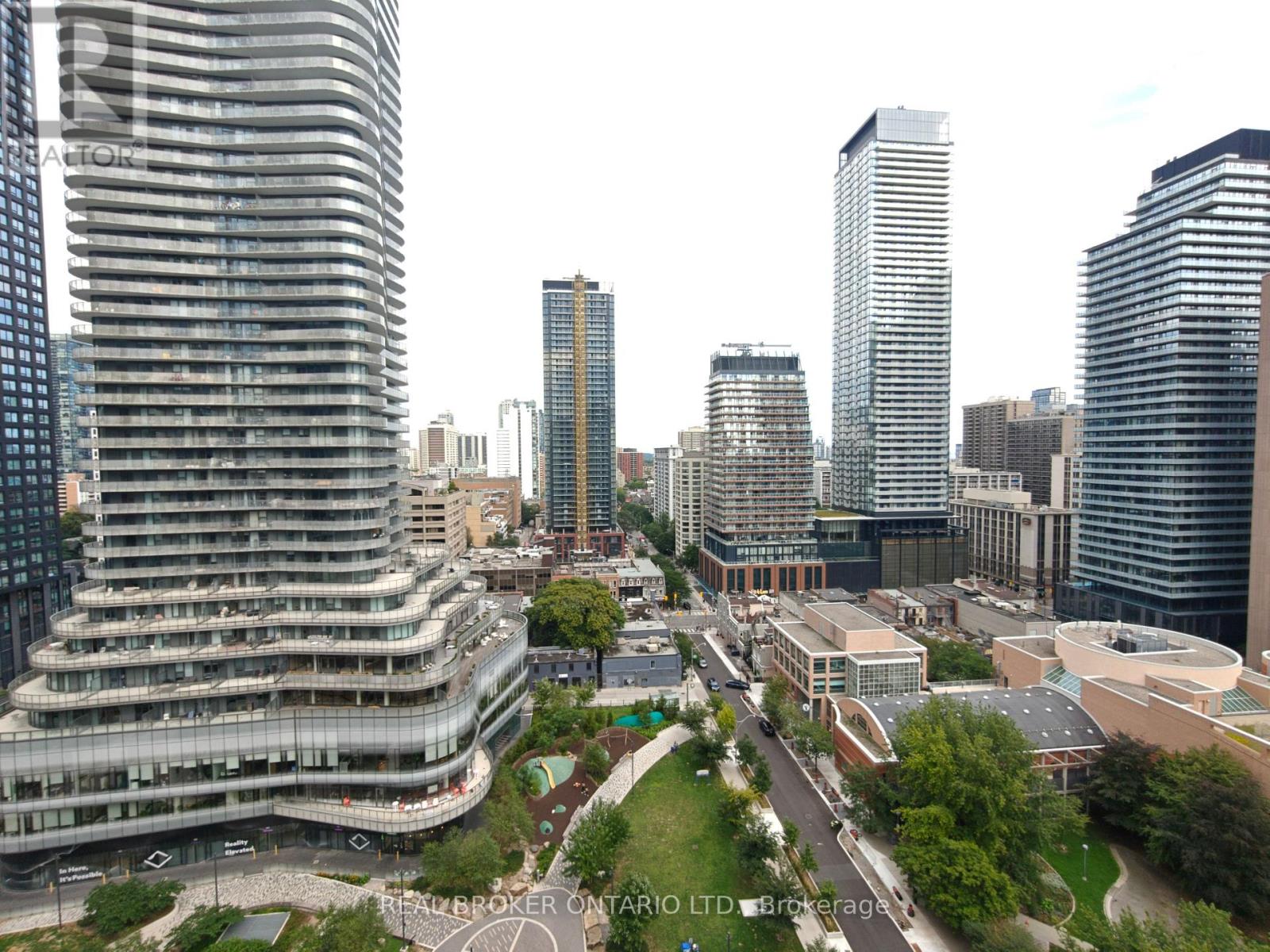 1908 - 909 Bay Street, Toronto, Ontario  M5S 3G2 - Photo 16 - C13726378