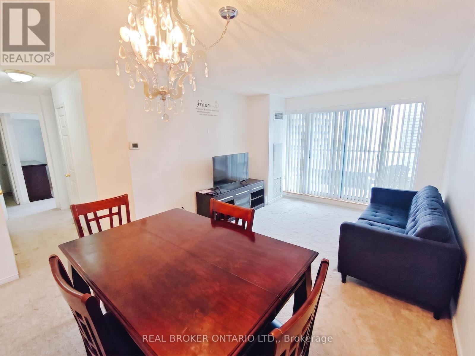 1908 - 909 Bay Street, Toronto, Ontario  M5S 3G2 - Photo 3 - C13726378