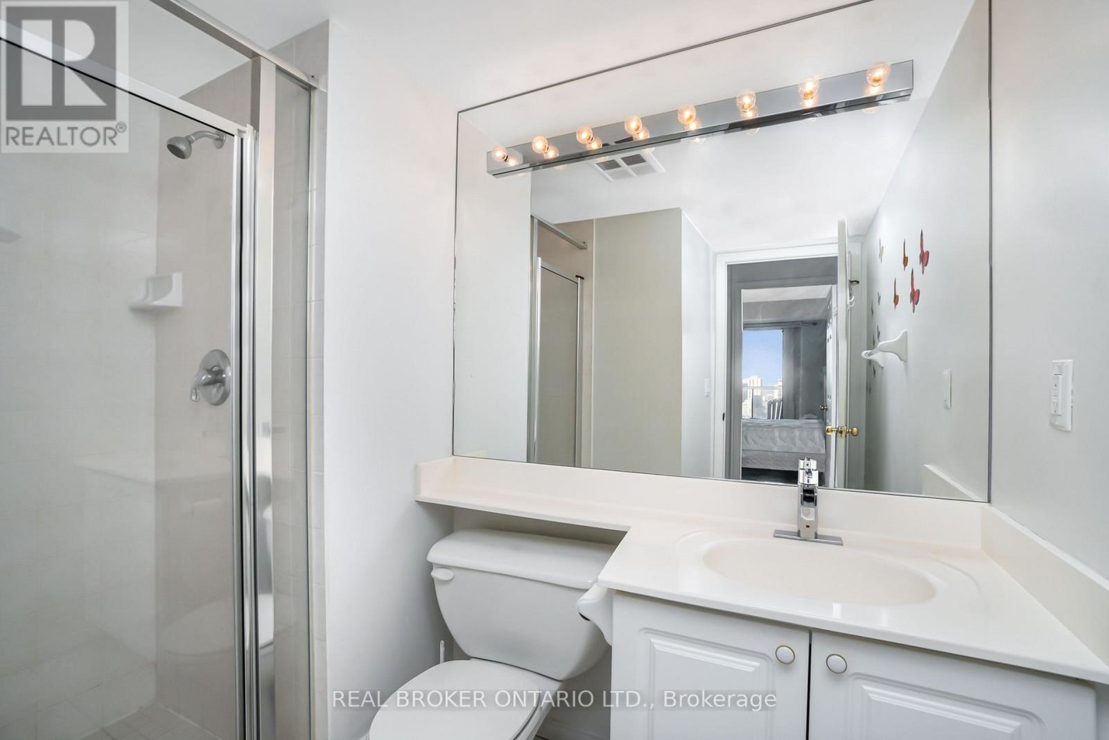 1908 - 909 Bay Street, Toronto, Ontario  M5S 3G2 - Photo 6 - C13726378