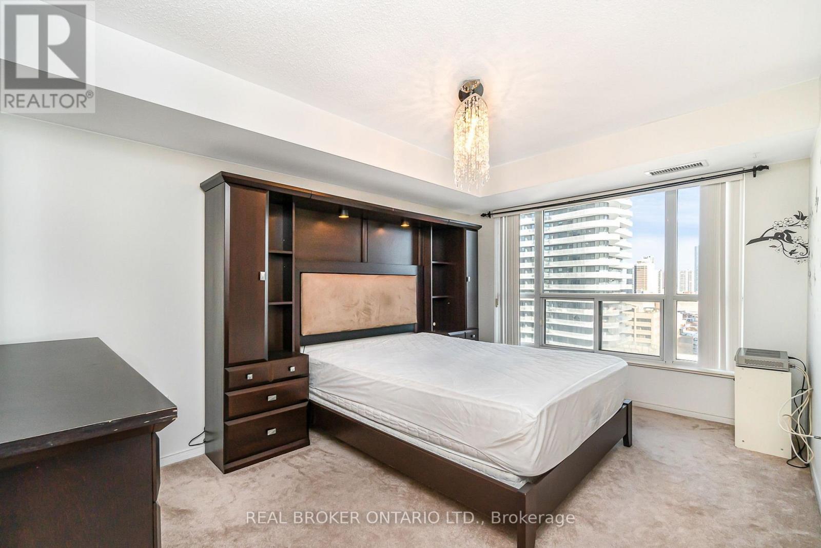 1908 - 909 Bay Street, Toronto, Ontario  M5S 3G2 - Photo 8 - C13726378