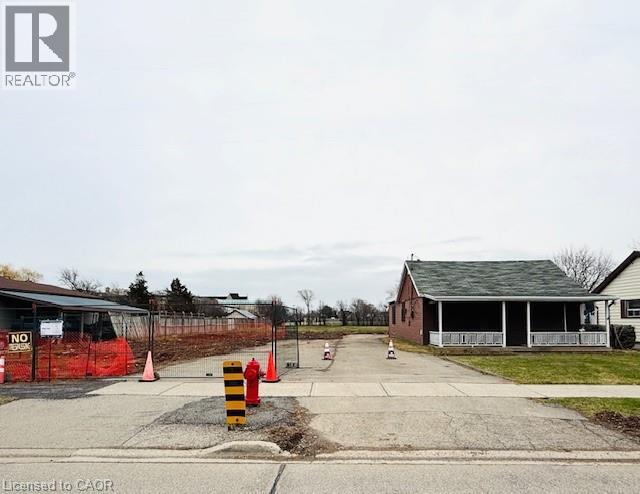 148 Green Road, Stoney Creek, Ontario  L8G 3X1 - Photo 4 - 40817486