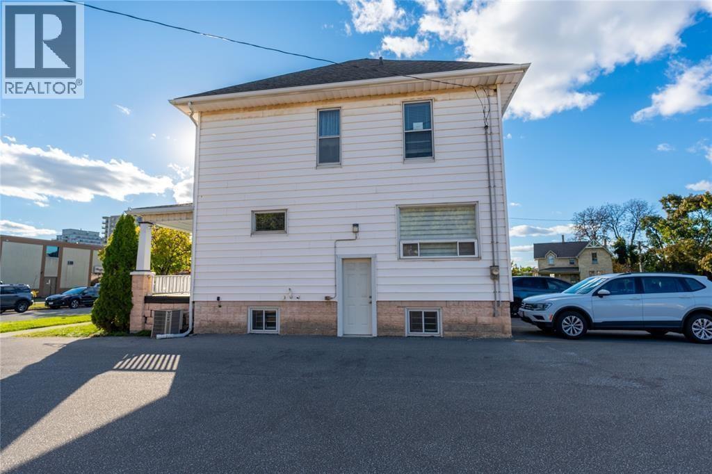 434/442 Christina Street North, Sarnia, Ontario  N7T 5W2 - Photo 8 - 26017093