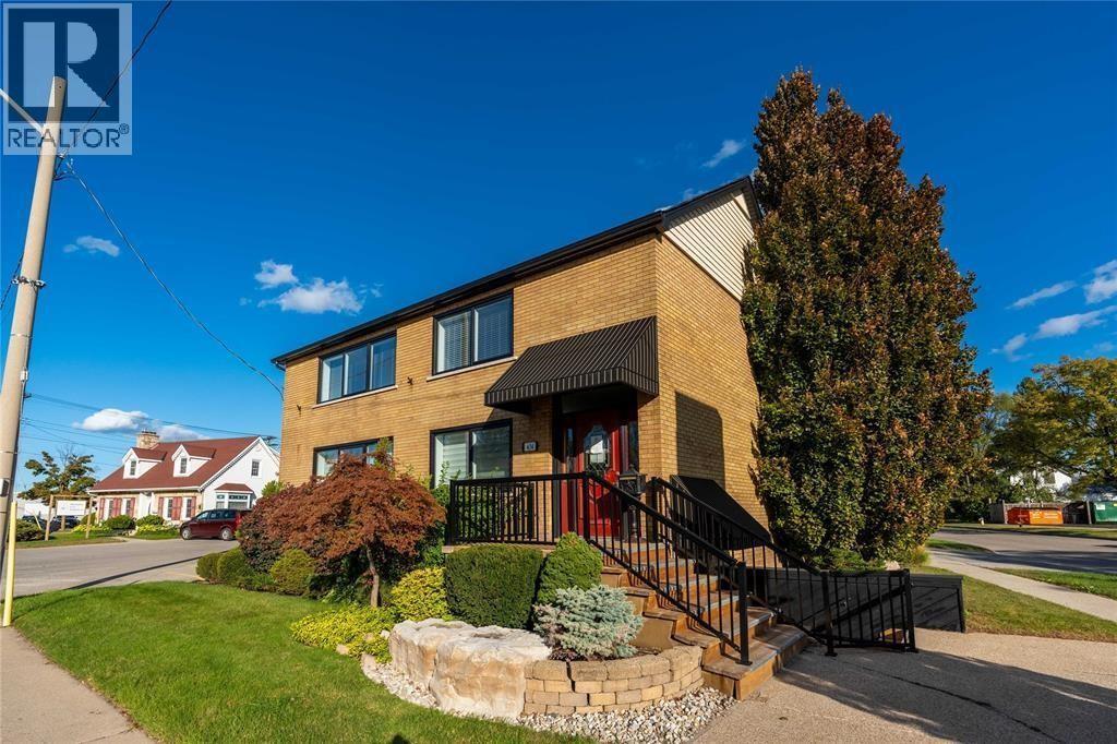 434/442 Christina Street North, Sarnia, Ontario  N7T 5W2 - Photo 4 - 26017093