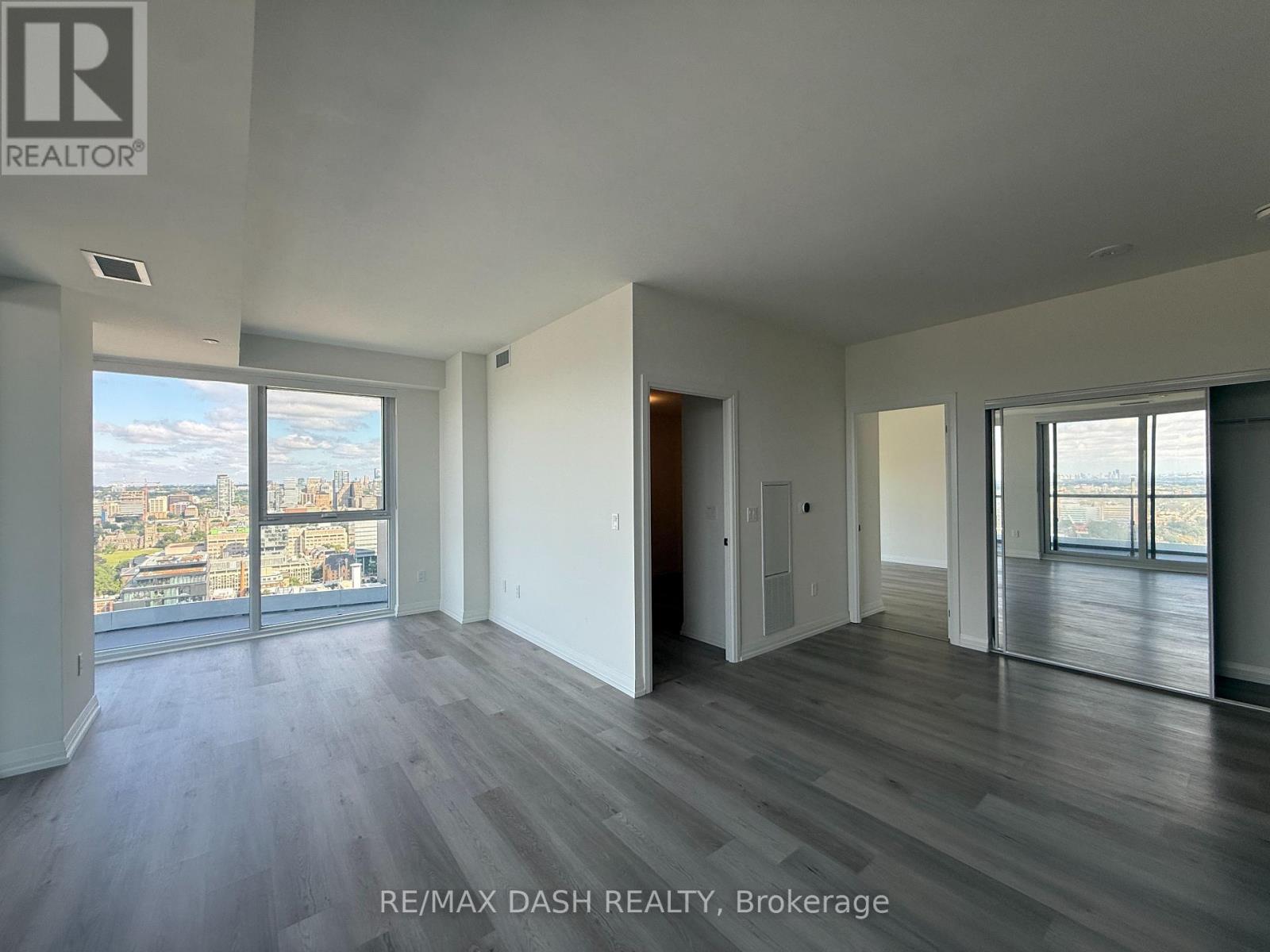 Lp10 - 280 Dundas Street W, Toronto (University), Ontario  M5T 0E3 - Photo 12 - C13726392
