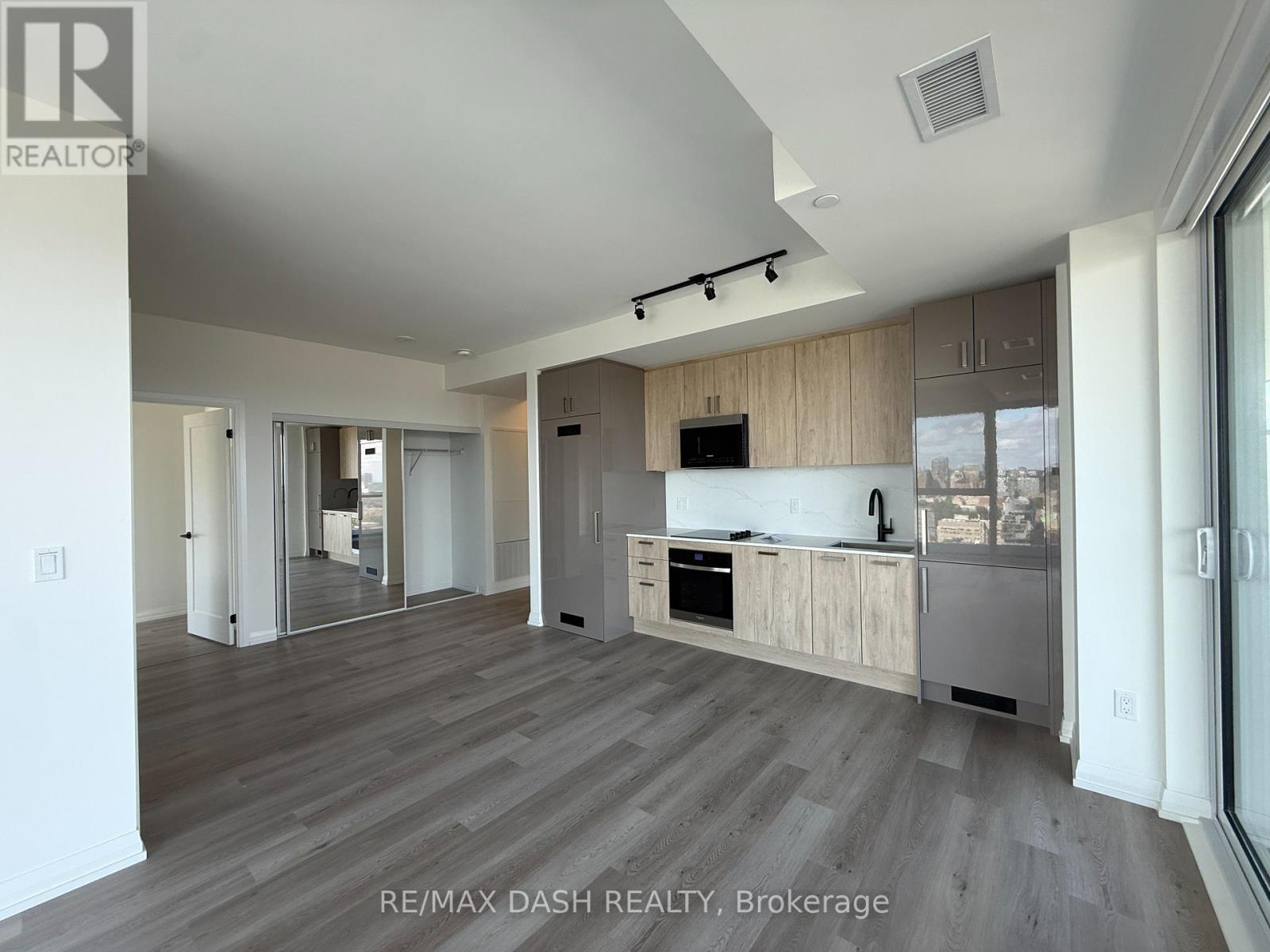 Lp10 - 280 Dundas Street W, Toronto (University), Ontario  M5T 0E3 - Photo 3 - C13726392
