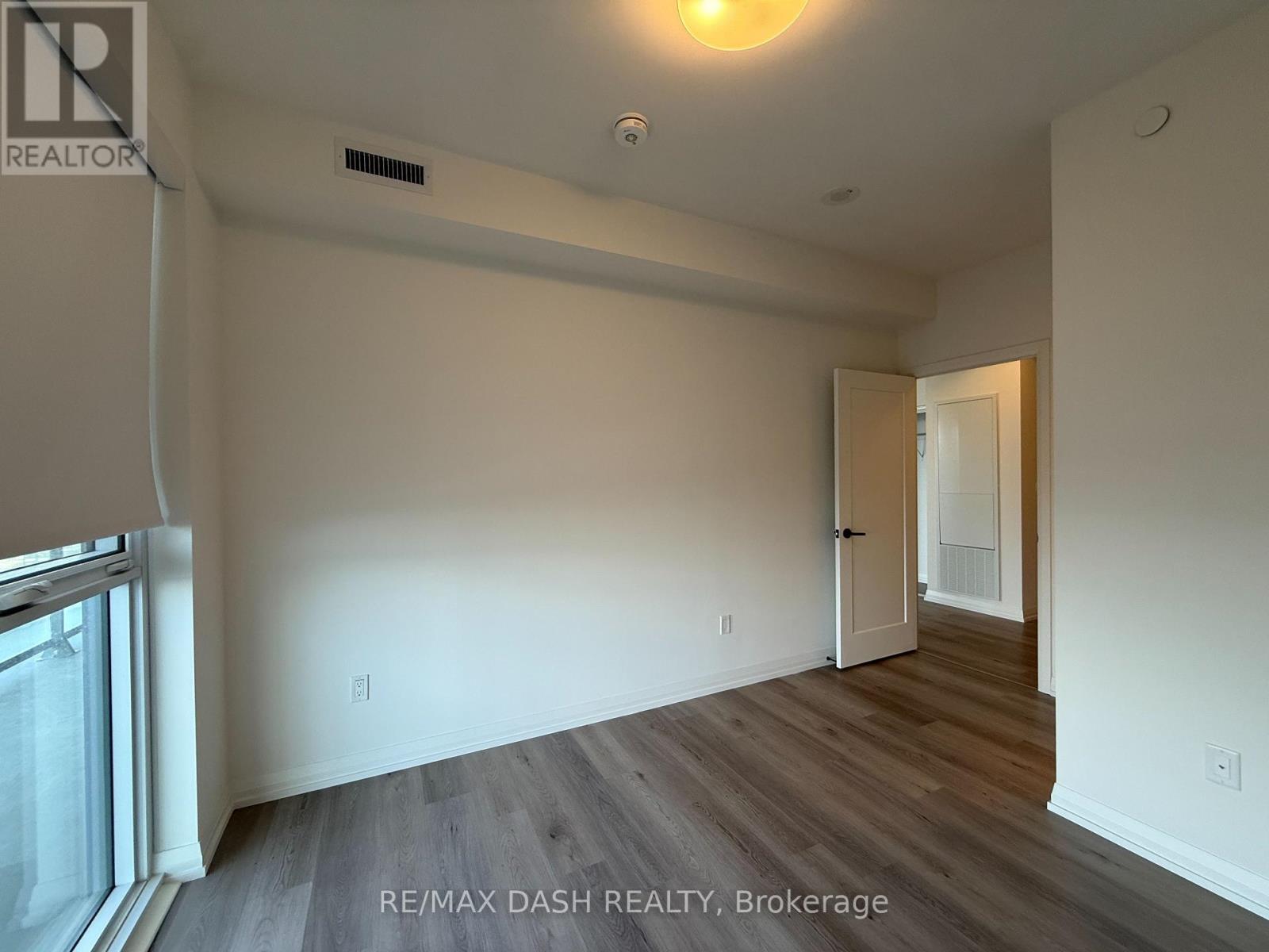 Lp10 - 280 Dundas Street W, Toronto (University), Ontario  M5T 0E3 - Photo 5 - C13726392
