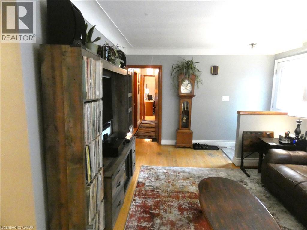 15 Collier Crescent, Hamilton, Ontario  L9C 3S7 - Photo 23 - 40859343