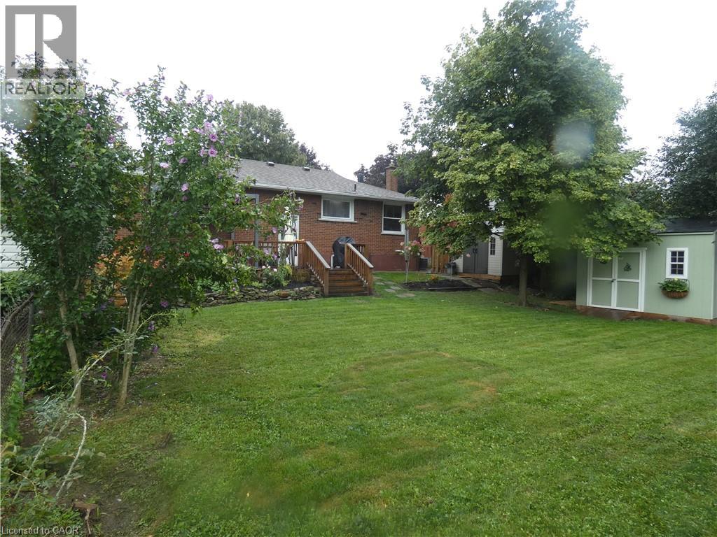 15 Collier Crescent, Hamilton, Ontario  L9C 3S7 - Photo 47 - 40859343