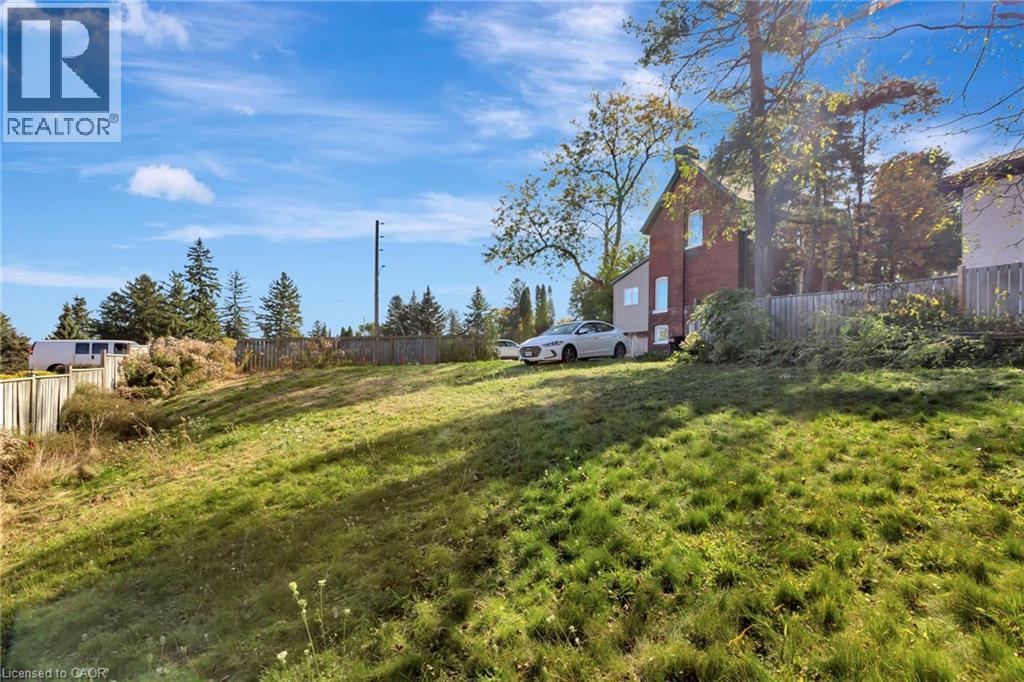 1 Terrace Hill Street, Brantford, Ontario  N3R 1E8 - Photo 4 - 40823594