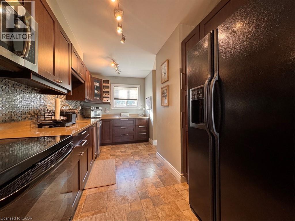 19 Dalzell Avenue, Brampton, Ontario  L6Z 1H1 - Photo 3 - 40840726