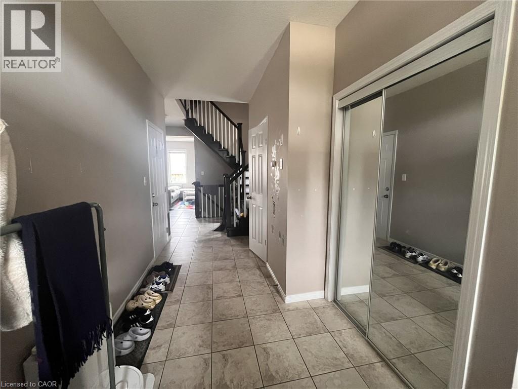 298 Buttonbush Street, Waterloo, Ontario  N2V 0B2 - Photo 2 - 40859345