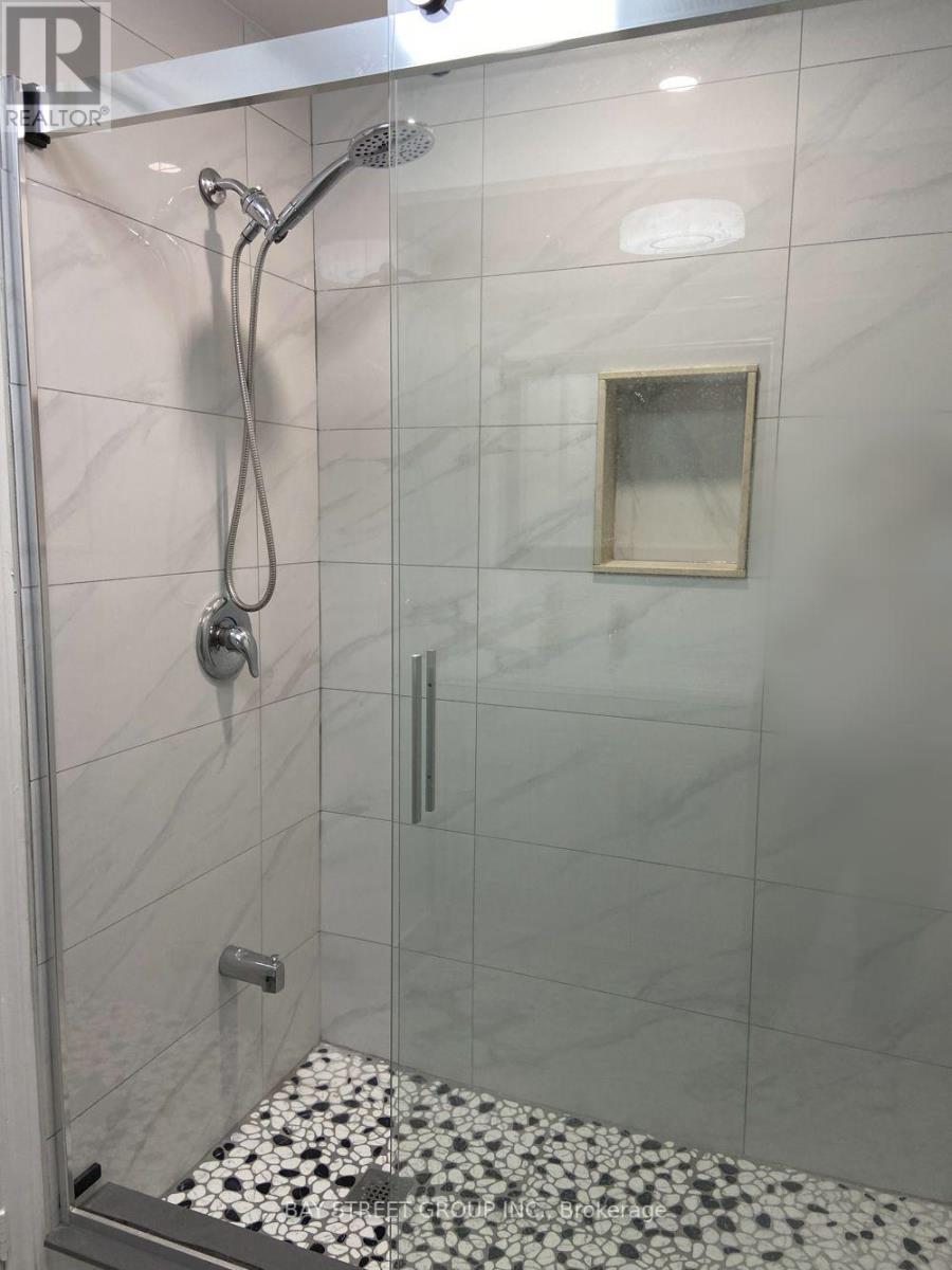 Lower - 8223 Marcon Street, Niagara Falls, Ontario  L2H 3A9 - Photo 9 - X13726396