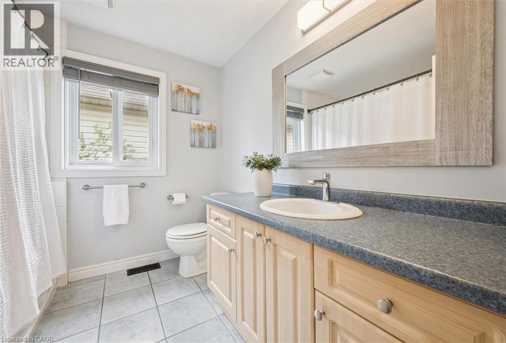 223 Hollyridge Crescent, Kitchener, Ontario  N2N 3N3 - Photo 23 - 40855085