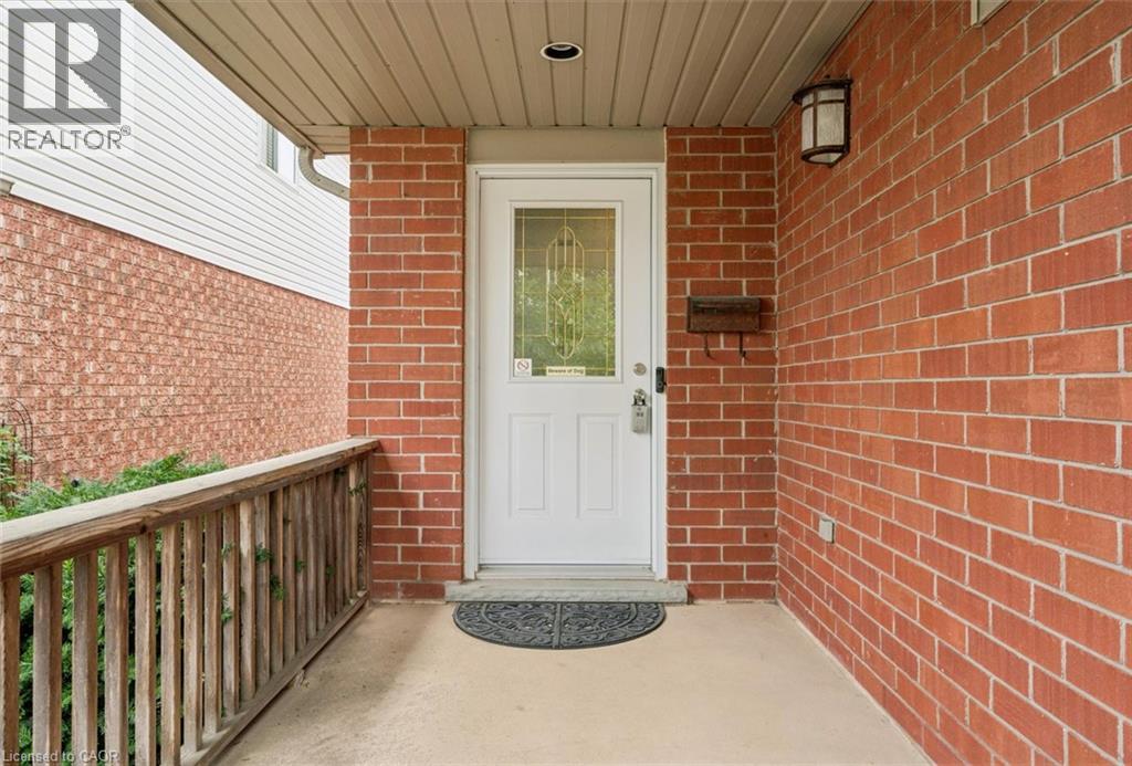 223 Hollyridge Crescent, Kitchener, Ontario  N2N 3N3 - Photo 4 - 40855085