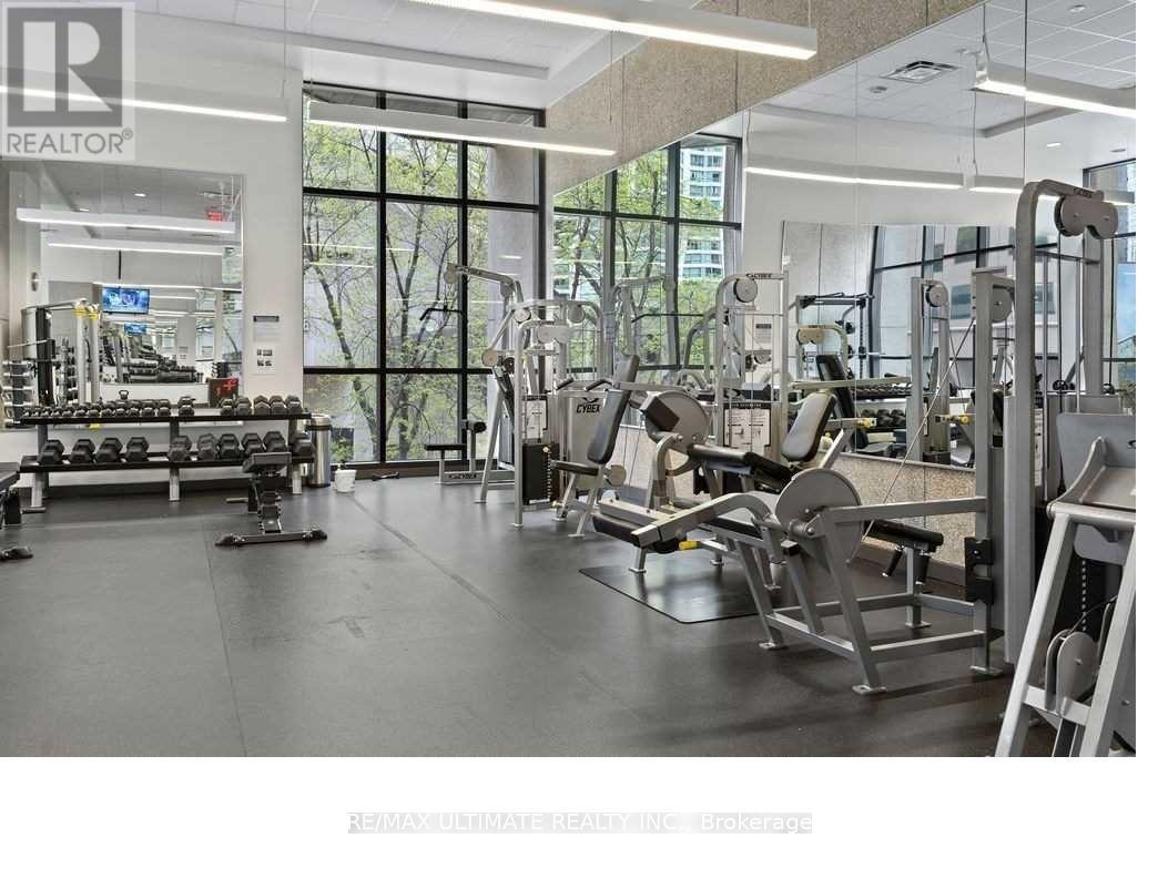 1215 - 33 Harbour Square, Toronto, Ontario  M5J 2G2 - Photo 16 - C13726402