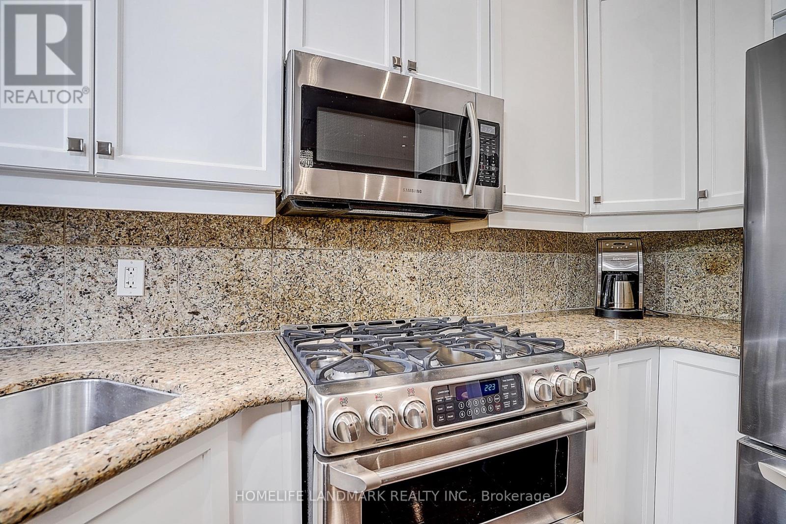 309 - 51 York Mills Road, Toronto, Ontario  M2P 1B6 - Photo 8 - C13726414
