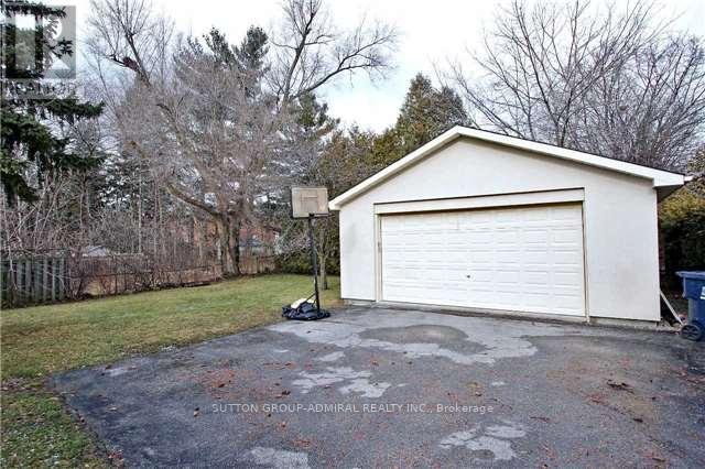 320 Horsham Avenue, Toronto, Ontario  M2R 1G8 - Photo 12 - C13726418