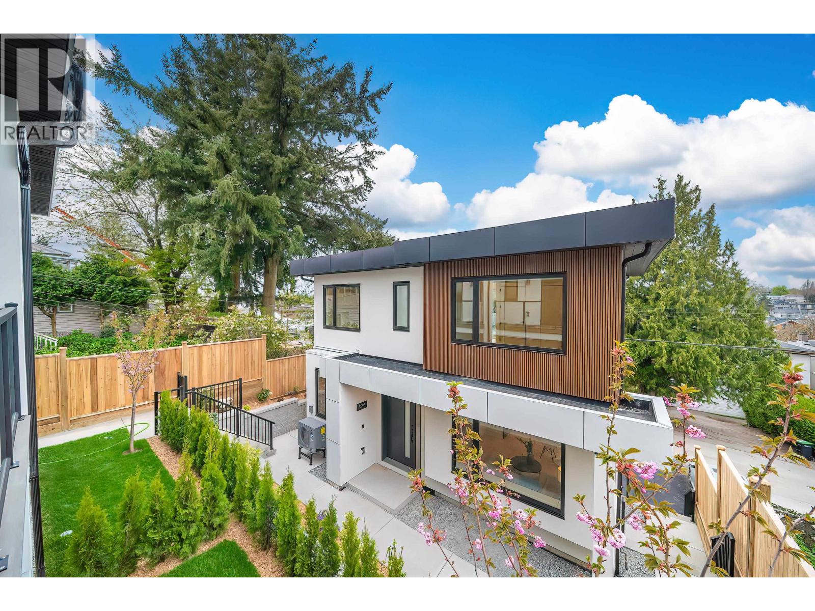 5593 Fleming Street, Vancouver, British Columbia  V5P 3G1 - Photo 4 - R3114974