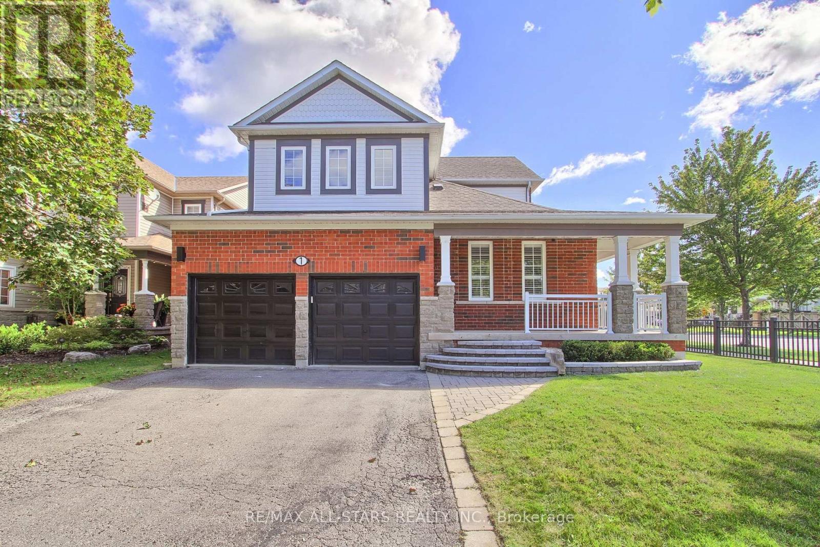 1 Hatch Street, Whitby, Ontario  L1M 2G3 - Photo 2 - E13726410