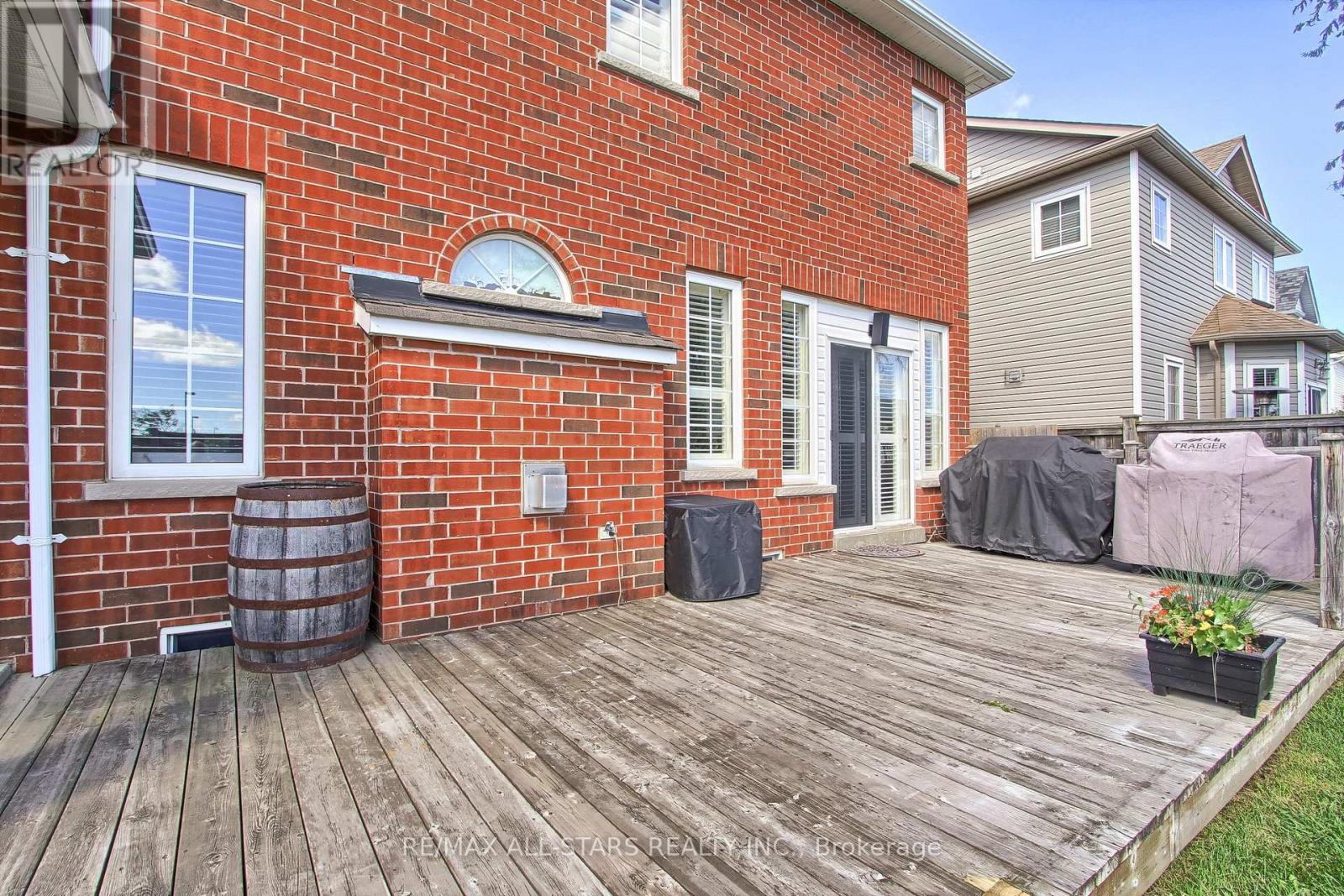 1 Hatch Street, Whitby, Ontario  L1M 2G3 - Photo 29 - E13726410