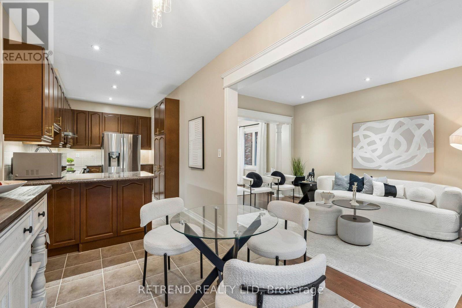 83 Southvale Drive, Vaughan, Ontario  L6A 0Y6 - Photo 14 - N13726408