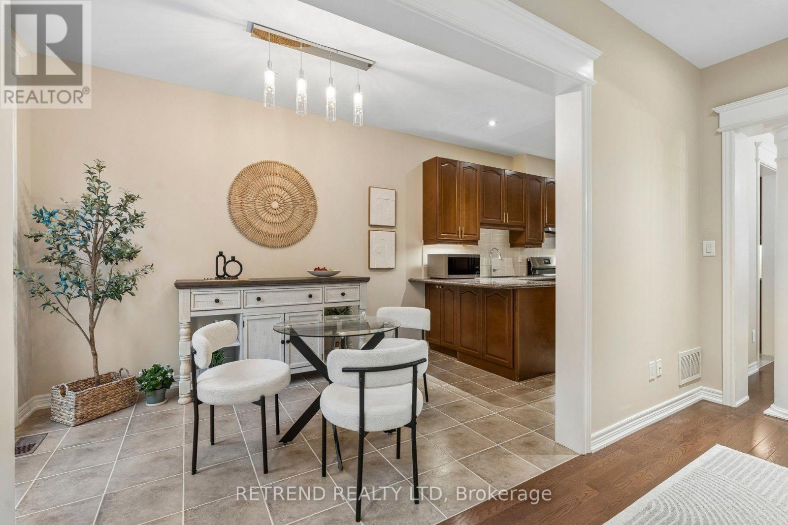 83 Southvale Drive, Vaughan, Ontario  L6A 0Y6 - Photo 16 - N13726408
