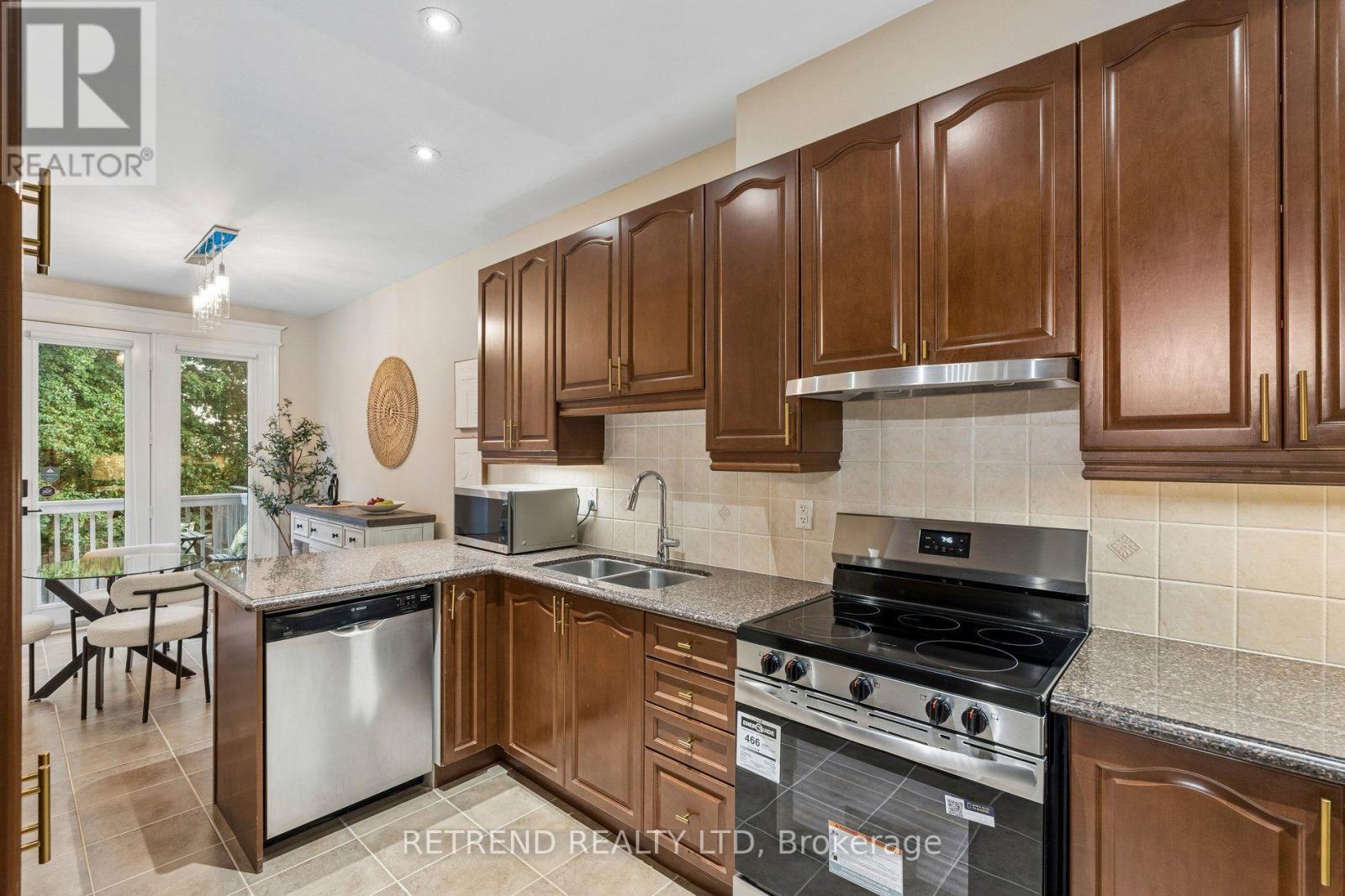 83 Southvale Drive, Vaughan, Ontario  L6A 0Y6 - Photo 20 - N13726408