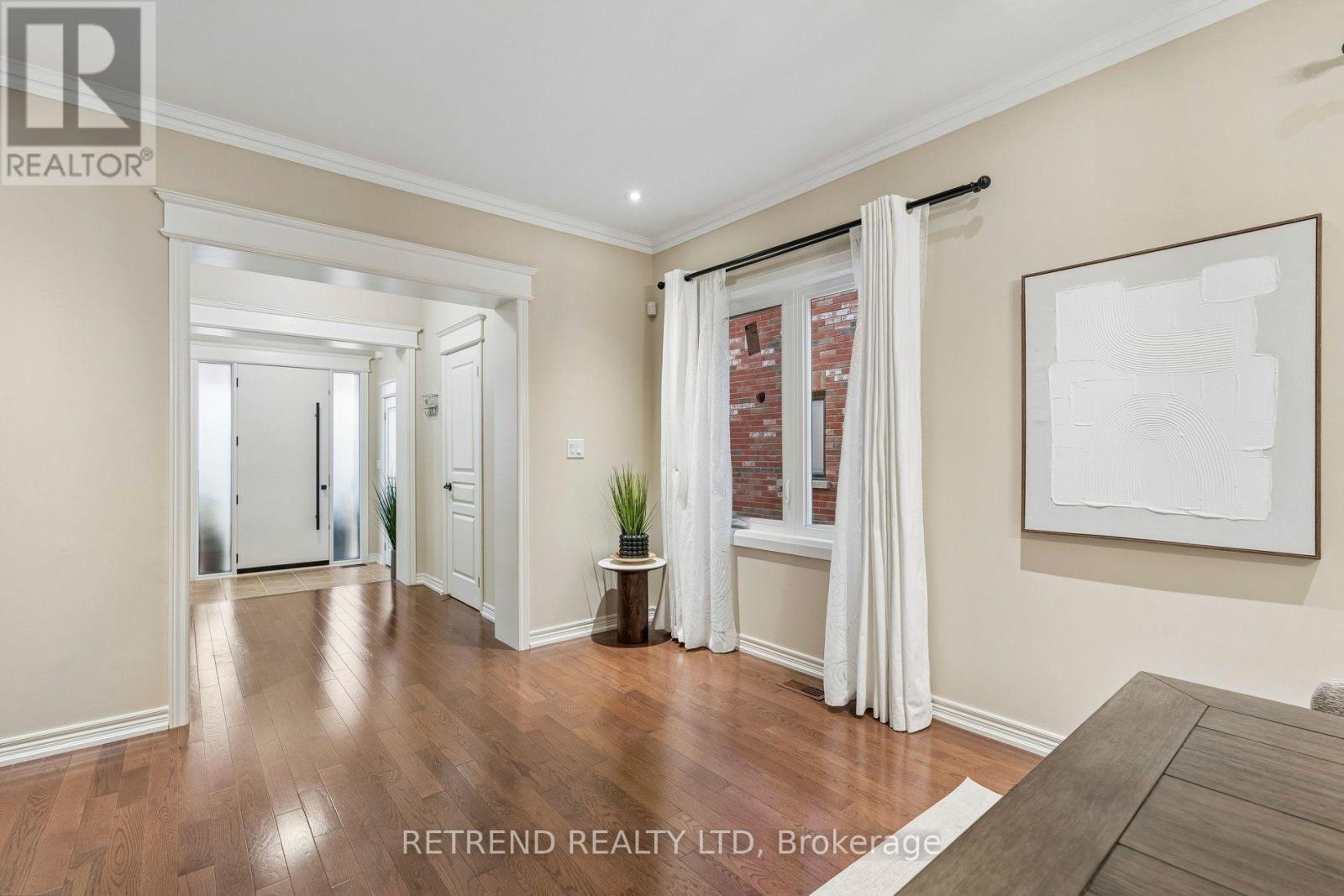 83 Southvale Drive, Vaughan, Ontario  L6A 0Y6 - Photo 7 - N13726408