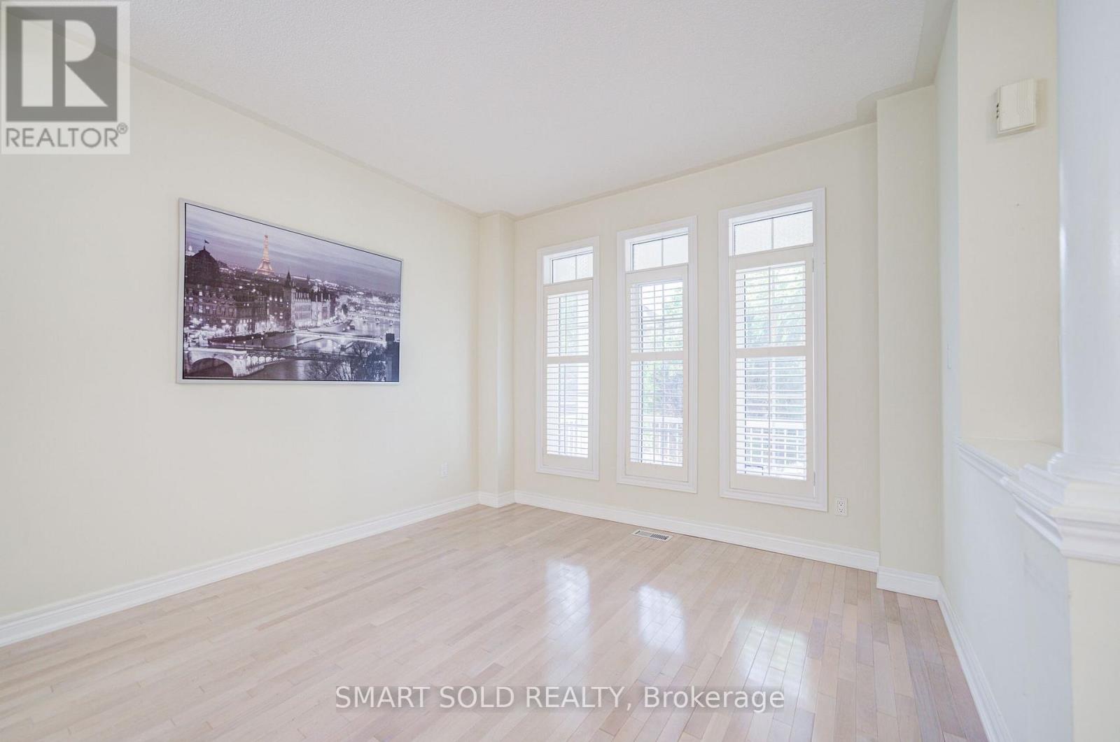 39 Victoria Wood Avenue, Markham, Ontario  L6E 1K2 - Photo 8 - N13726412