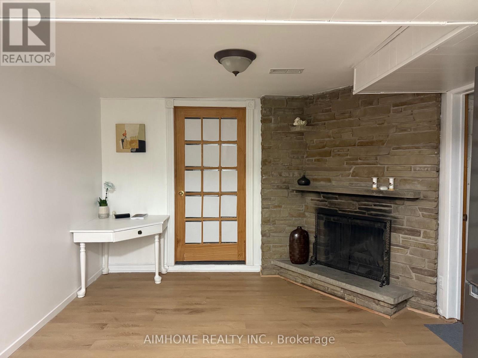 Bsmt #2 - 72 La Rose Avenue, Toronto, Ontario  M9P 1B1 - Photo 9 - W13726398