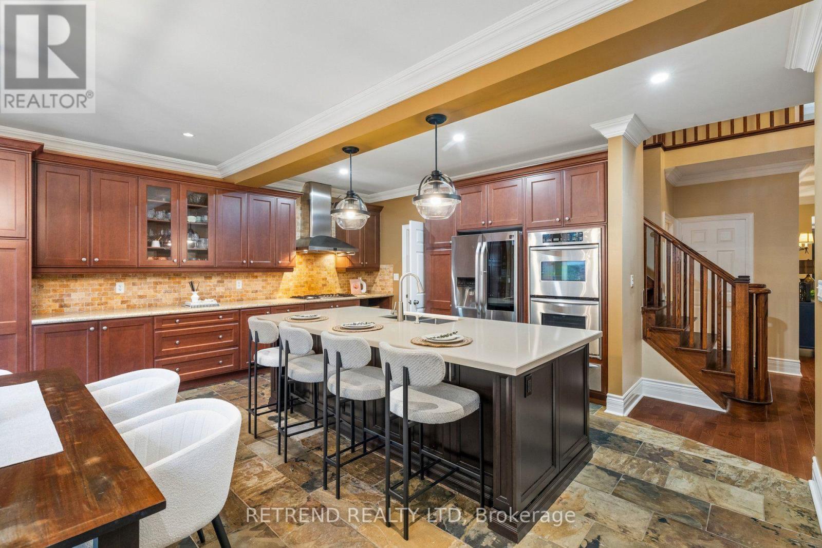 2223 Wuthering Heights Way, Oakville, Ontario  L6M 0A3 - Photo 15 - W13726404