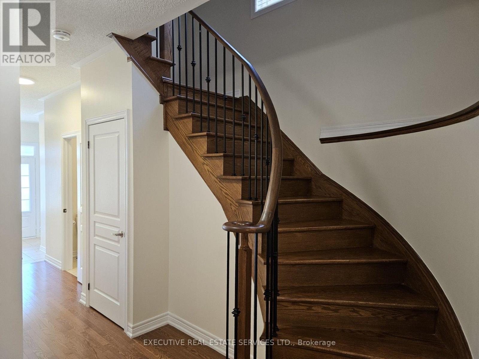27 Durango Drive W, Brampton, Ontario  L6X 2Z2 - Photo 15 - W13726434