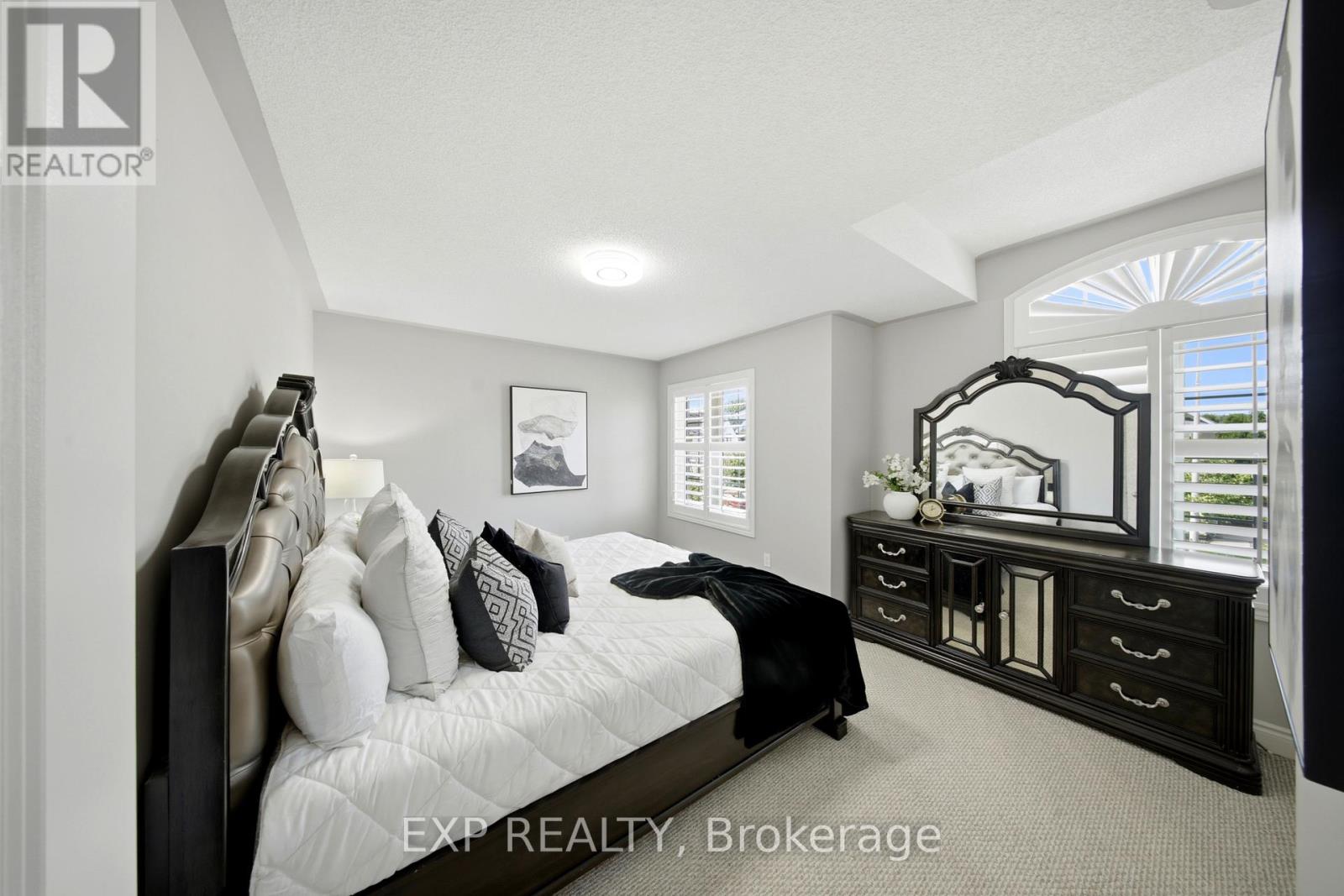 114 Chaumont Drive, Hamilton, Ontario  L8J 0J8 - Photo 30 - X13726424
