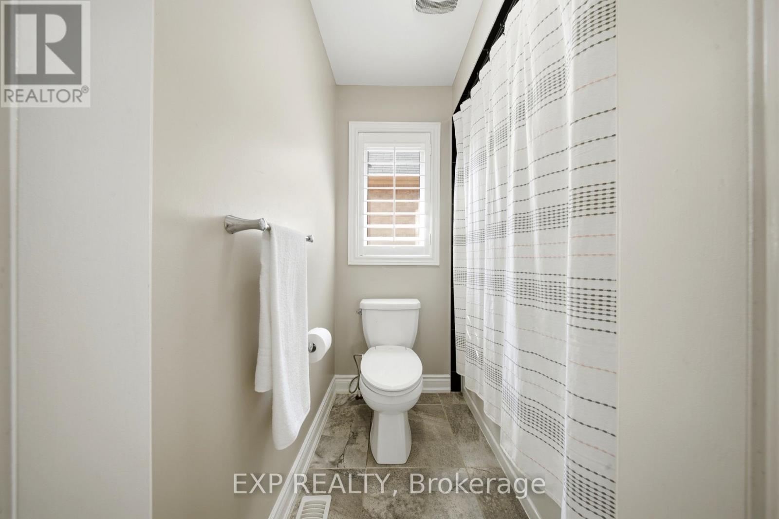 114 Chaumont Drive, Hamilton, Ontario  L8J 0J8 - Photo 35 - X13726424