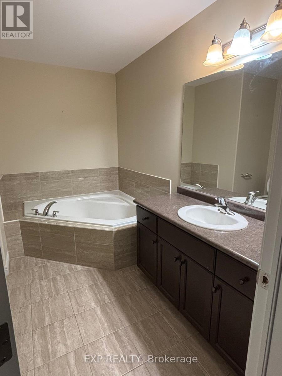 16 - 6 Chestnut Drive, Grimsby, Ontario  L3M 0C4 - Photo 34 - X13726456