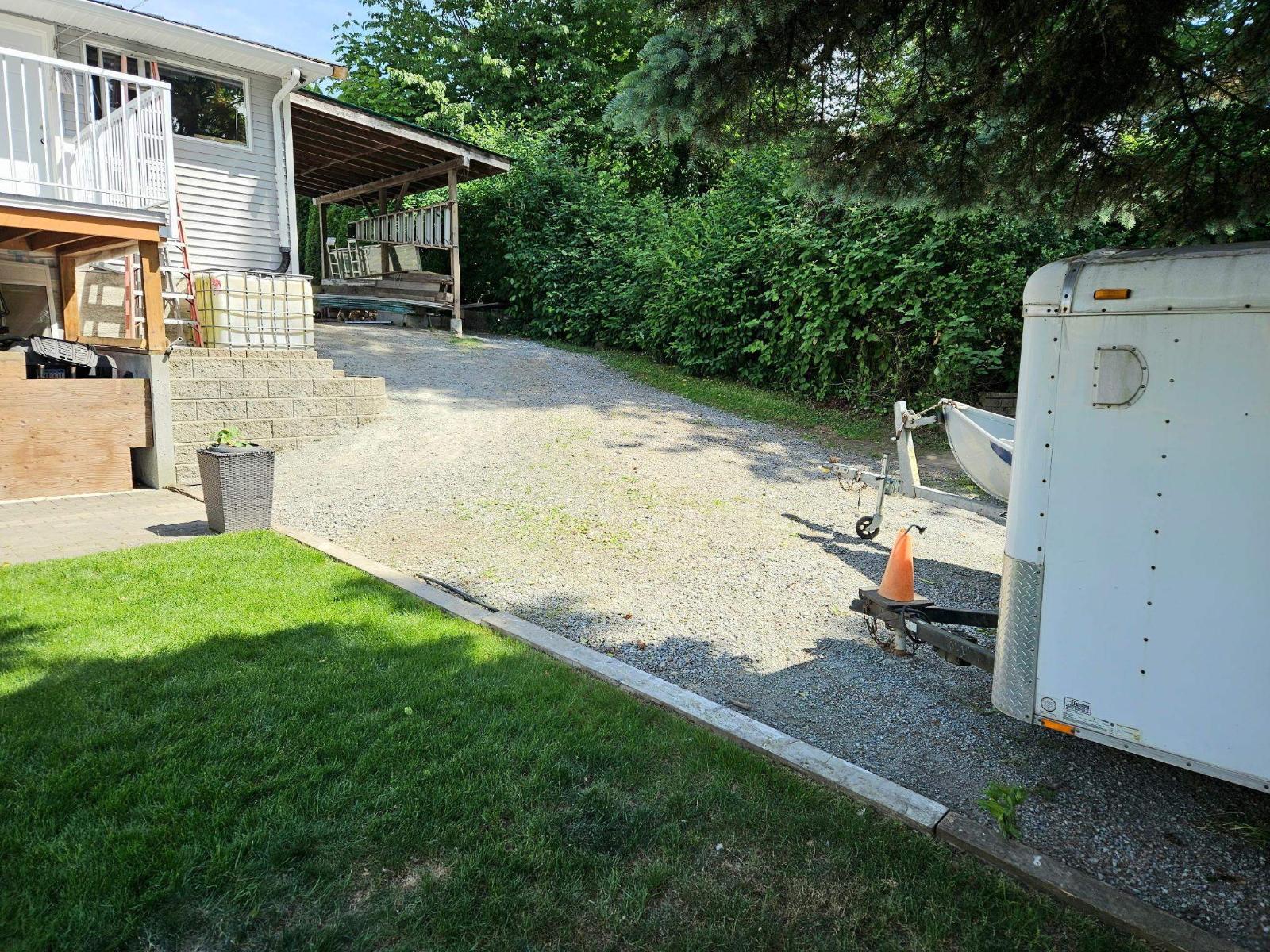 10223 124 Street, Surrey, British Columbia  V3V 4T4 - Photo 3 - R3122043