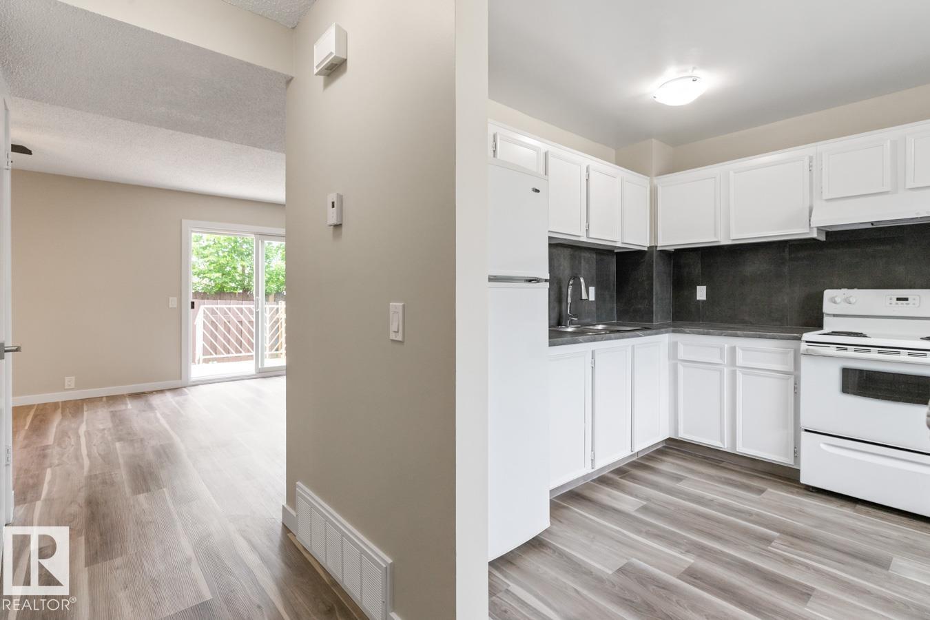 3159 138 Av NW, Edmonton, Alberta T5Y 1R1 - Photo 6 - E4494377
