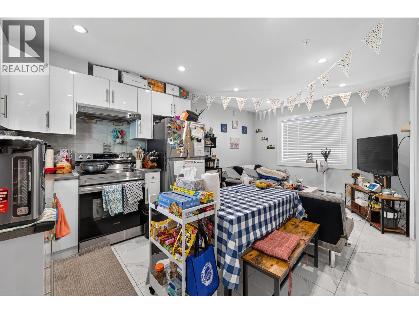 1315 E 33rd Avenue, Vancouver, British Columbia  V5V 3B8 - Photo 8 - R3159774