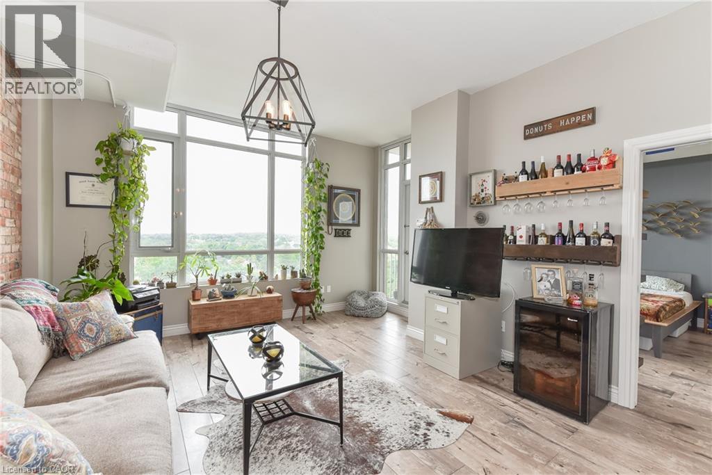 191 S King Street Unit# 1005, Waterloo, Ontario  N2L 0A5 - Photo 6 - 40858108