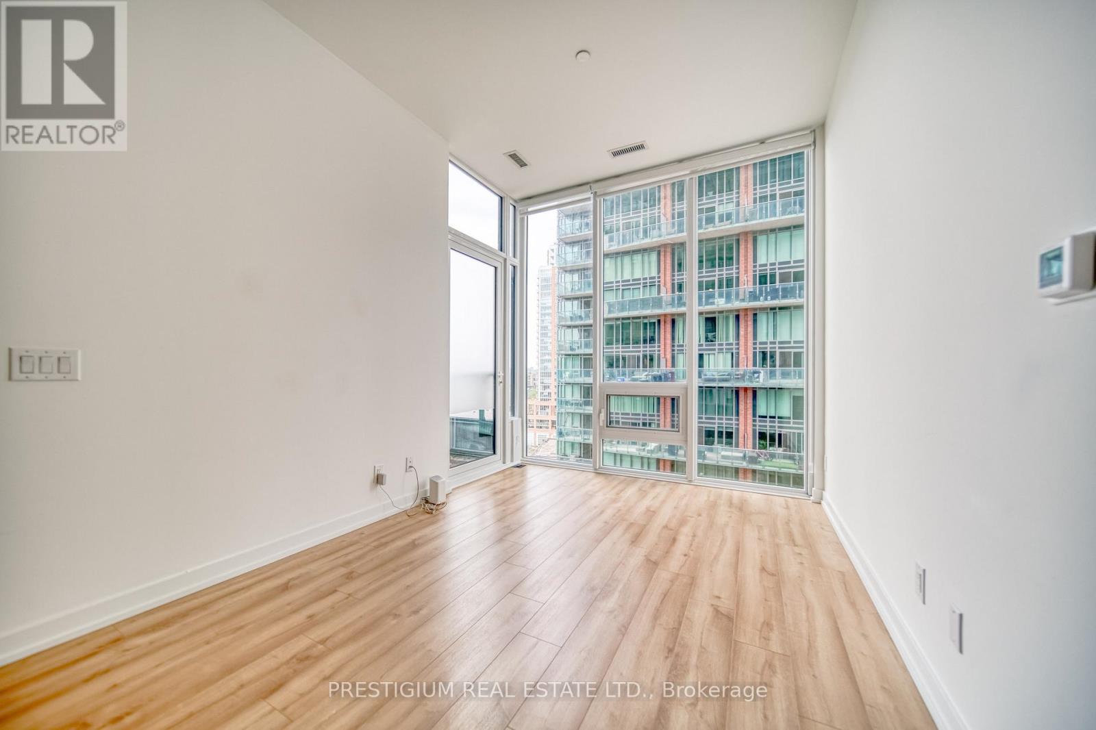 808 - 135 East Liberty Street, Toronto, Ontario  M6K 0G7 - Photo 11 - C13726474