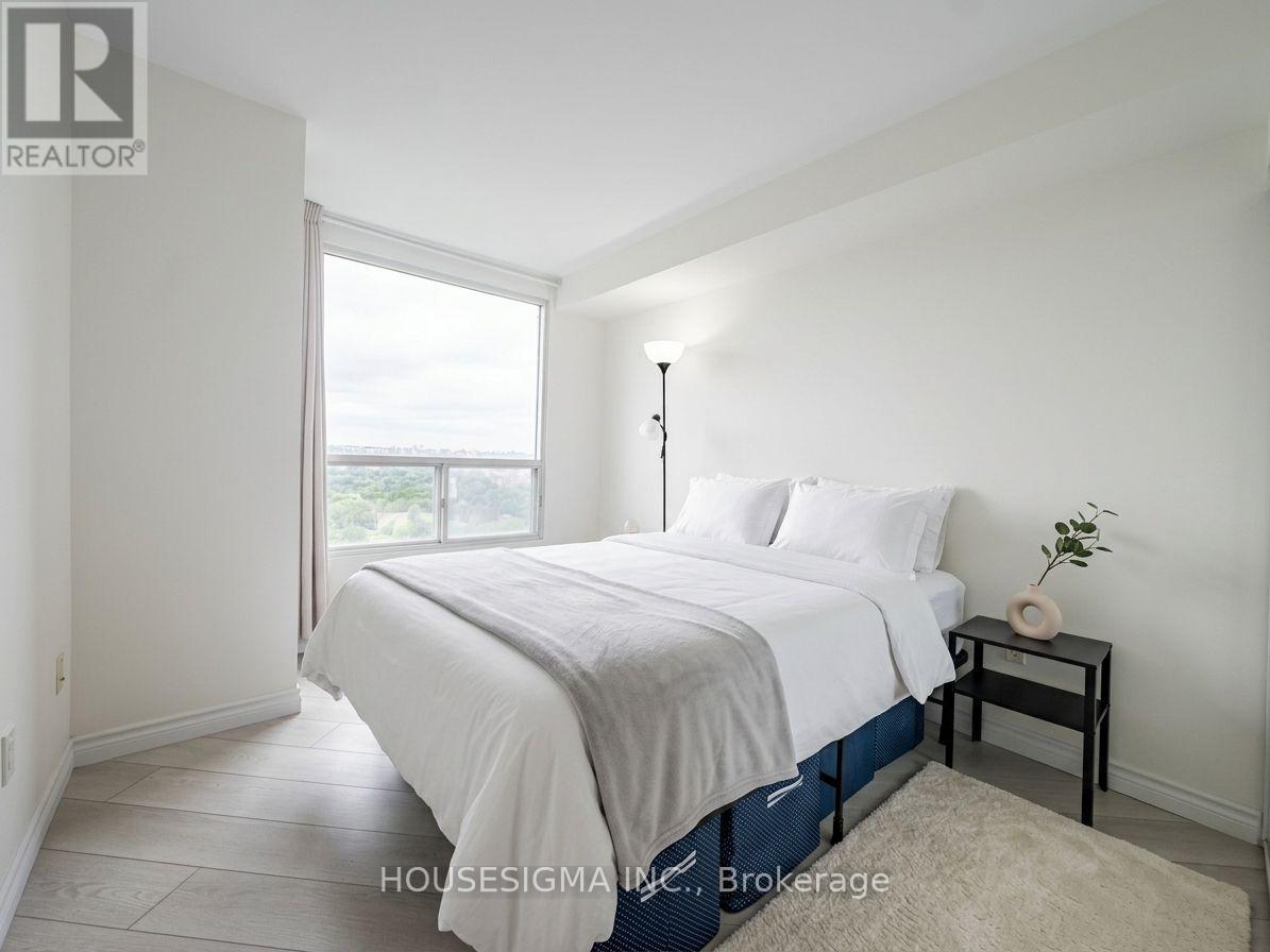 1703 - 7 Concorde Place, Toronto, Ontario  M3C 3N4 - Photo 7 - C13726486