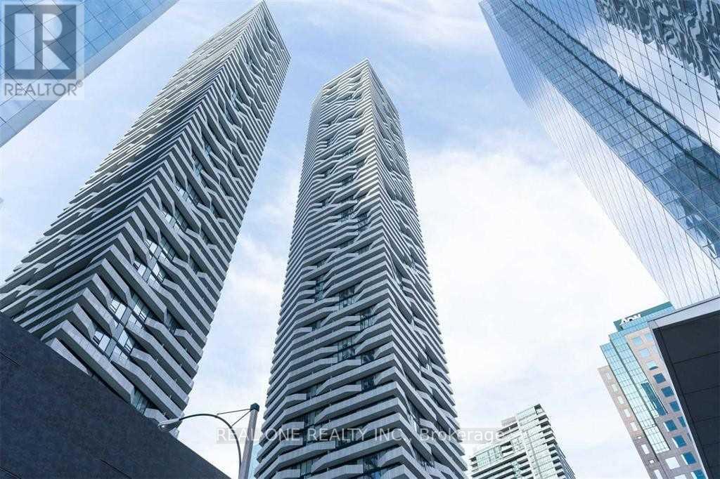 7007 - 88 HARBOUR STREET, Toronto, Ontario