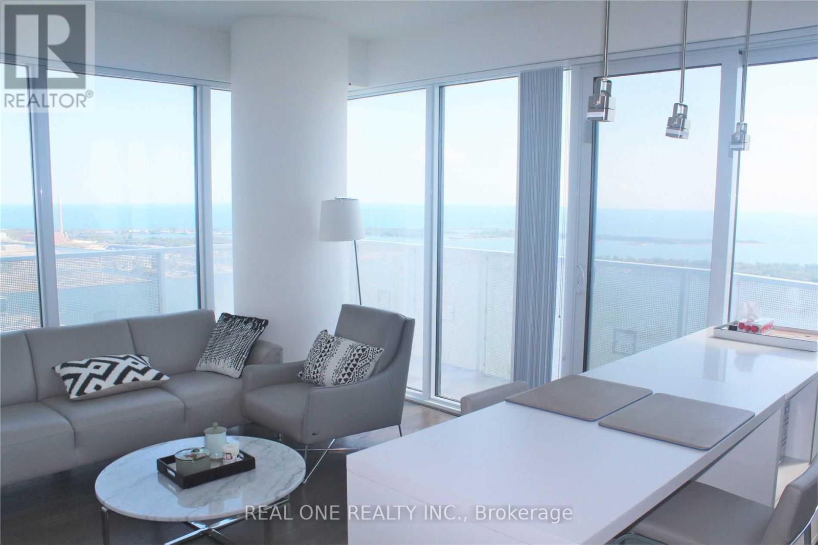 7007 - 88 Harbour Street, Toronto, Ontario  M5J 0C3 - Photo 11 - C13726534