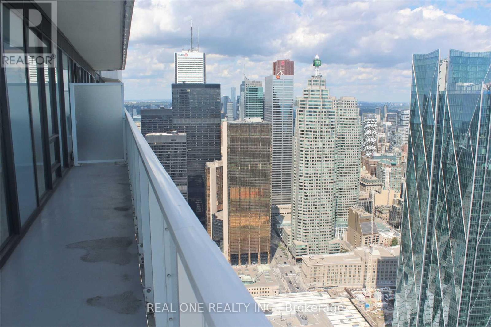 7007 - 88 Harbour Street, Toronto, Ontario  M5J 0C3 - Photo 14 - C13726534
