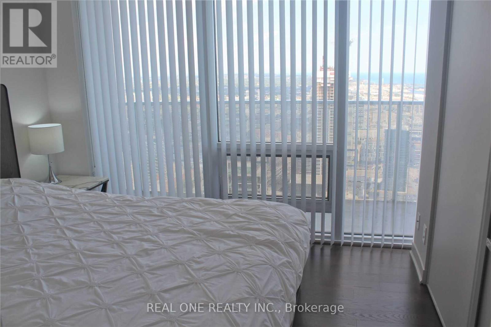 7007 - 88 Harbour Street, Toronto, Ontario  M5J 0C3 - Photo 20 - C13726534