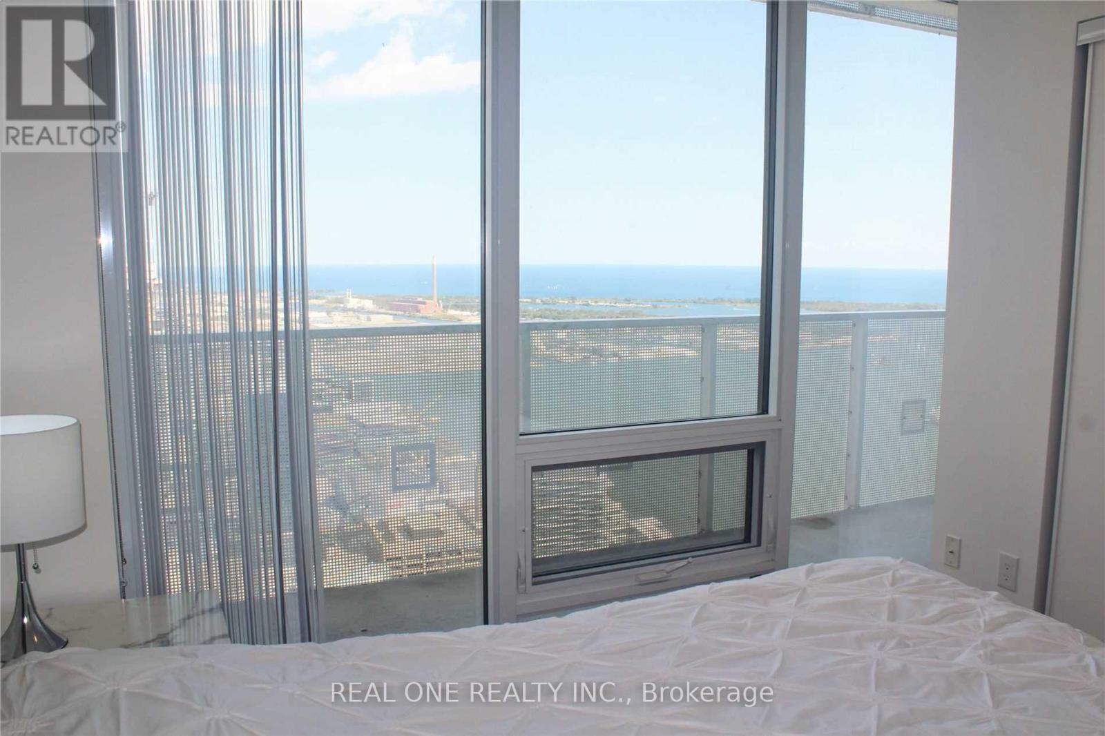 7007 - 88 Harbour Street, Toronto, Ontario  M5J 0C3 - Photo 21 - C13726534