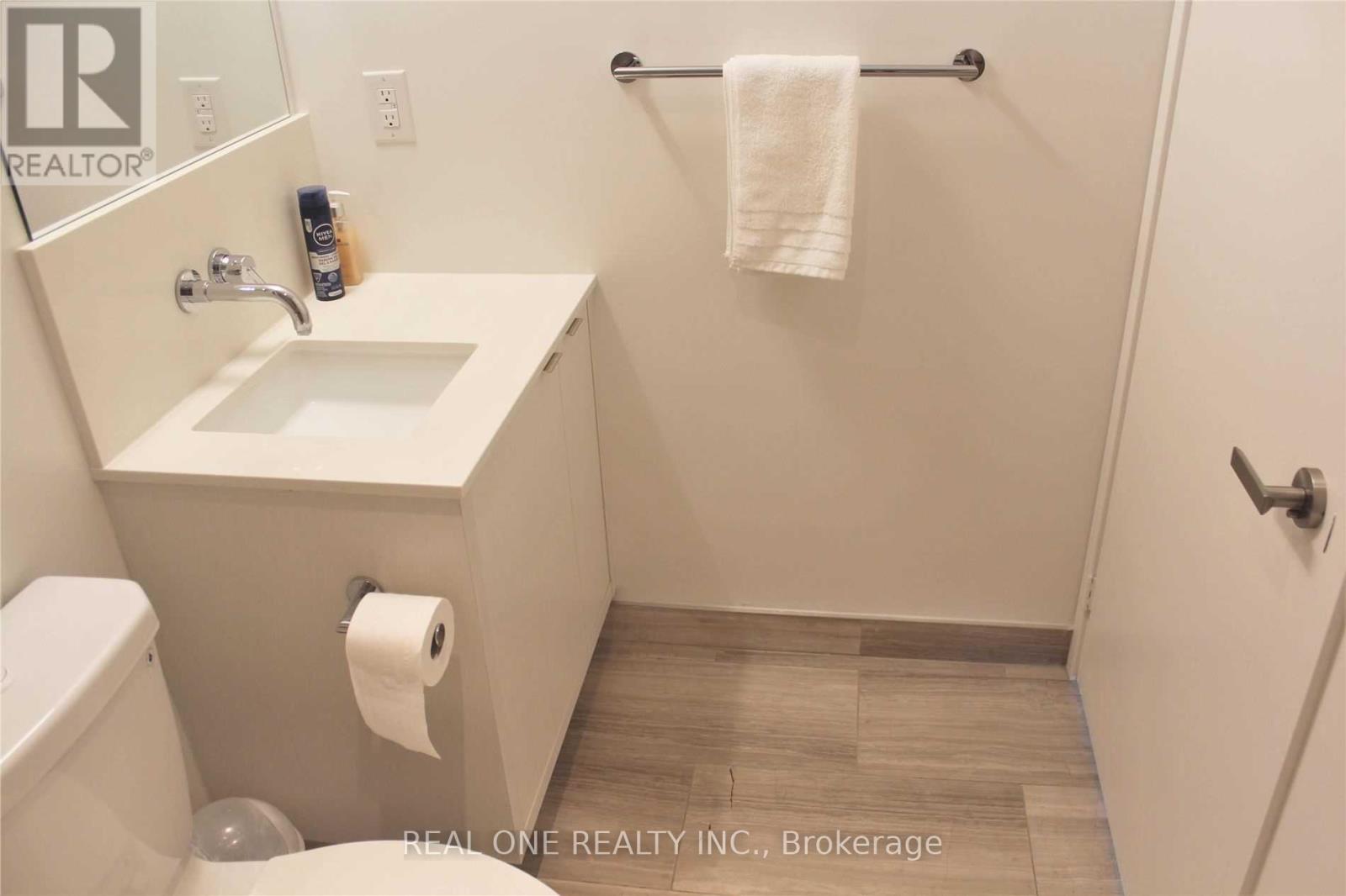 7007 - 88 Harbour Street, Toronto, Ontario  M5J 0C3 - Photo 22 - C13726534